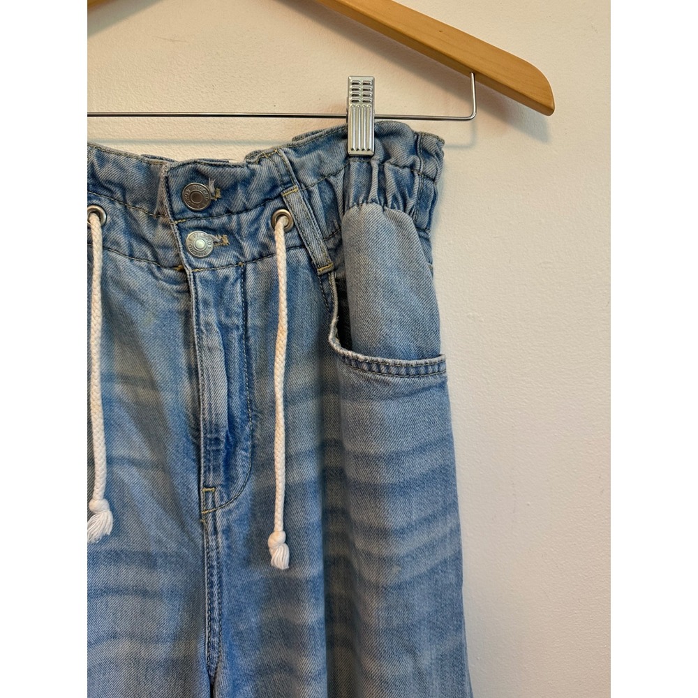 Pilcro x Anthropologie Paperbag Waist Wide Leg Light Wash Jeans | Size 27 - Picture 3 of 10